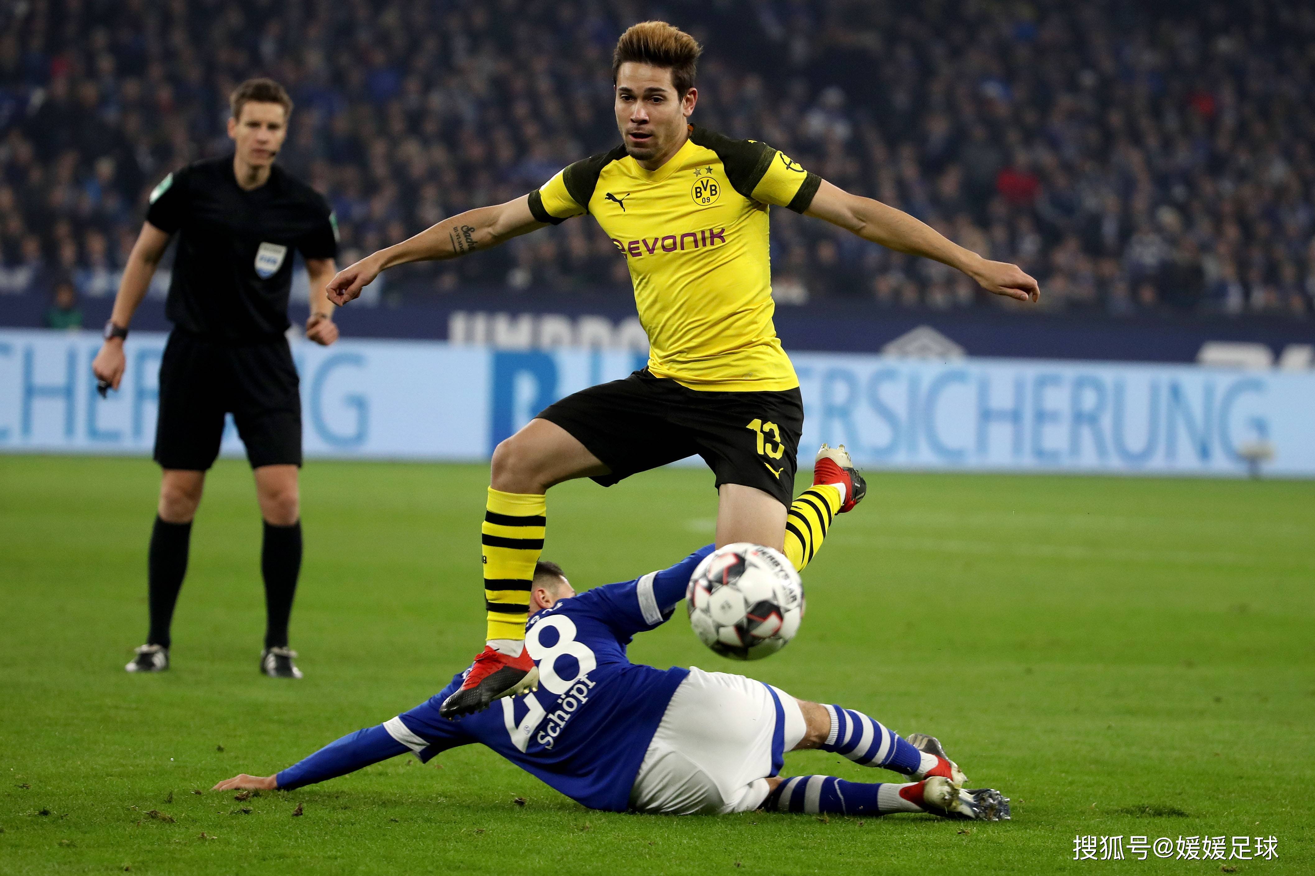 拜仁大胜多特蒙德，继续保持榜首位置