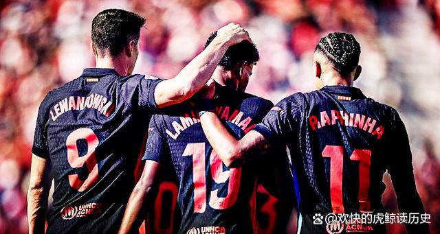 莱万多夫斯基关键时刻爆冷，日本队助力球队获胜！