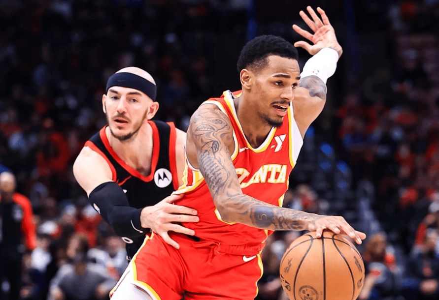 穆雷在日本队比赛中高光表现，惊险取胜引发热议！